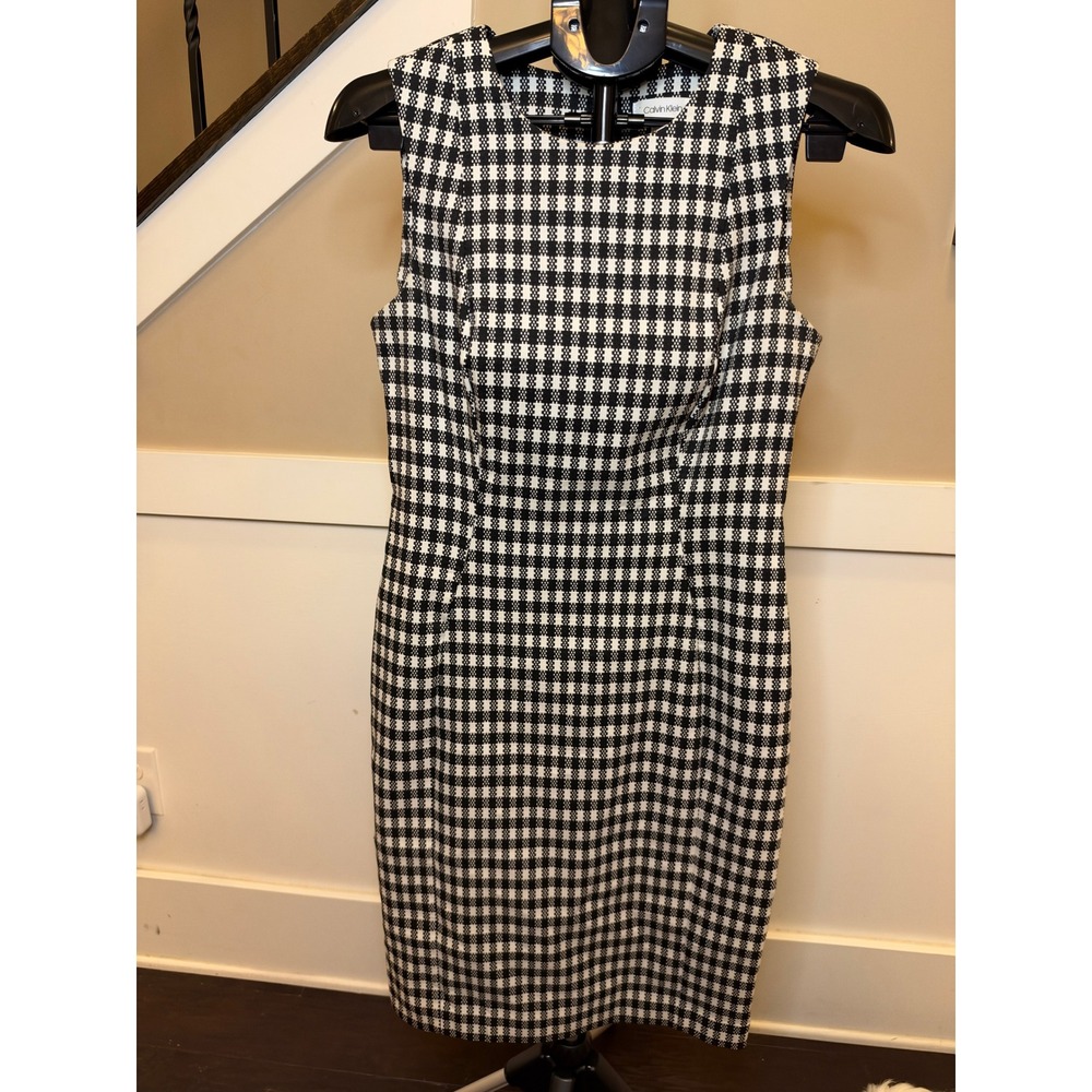 Calvin Klein Black White Gingham Sheath Dress Gold Back Zip Sleeveless Size 8